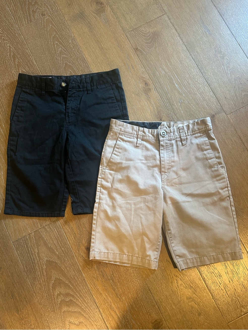 Volcom Youth Shorts Size 14Y/ 27”waist
